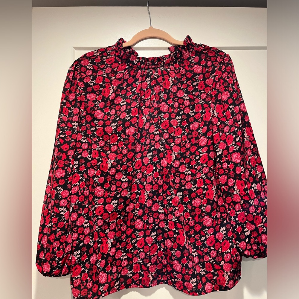 Emery Rose Shein Floral blouse L